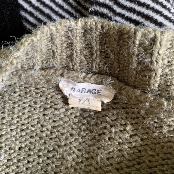 Green Knit Sweater - Picture 3 of 4